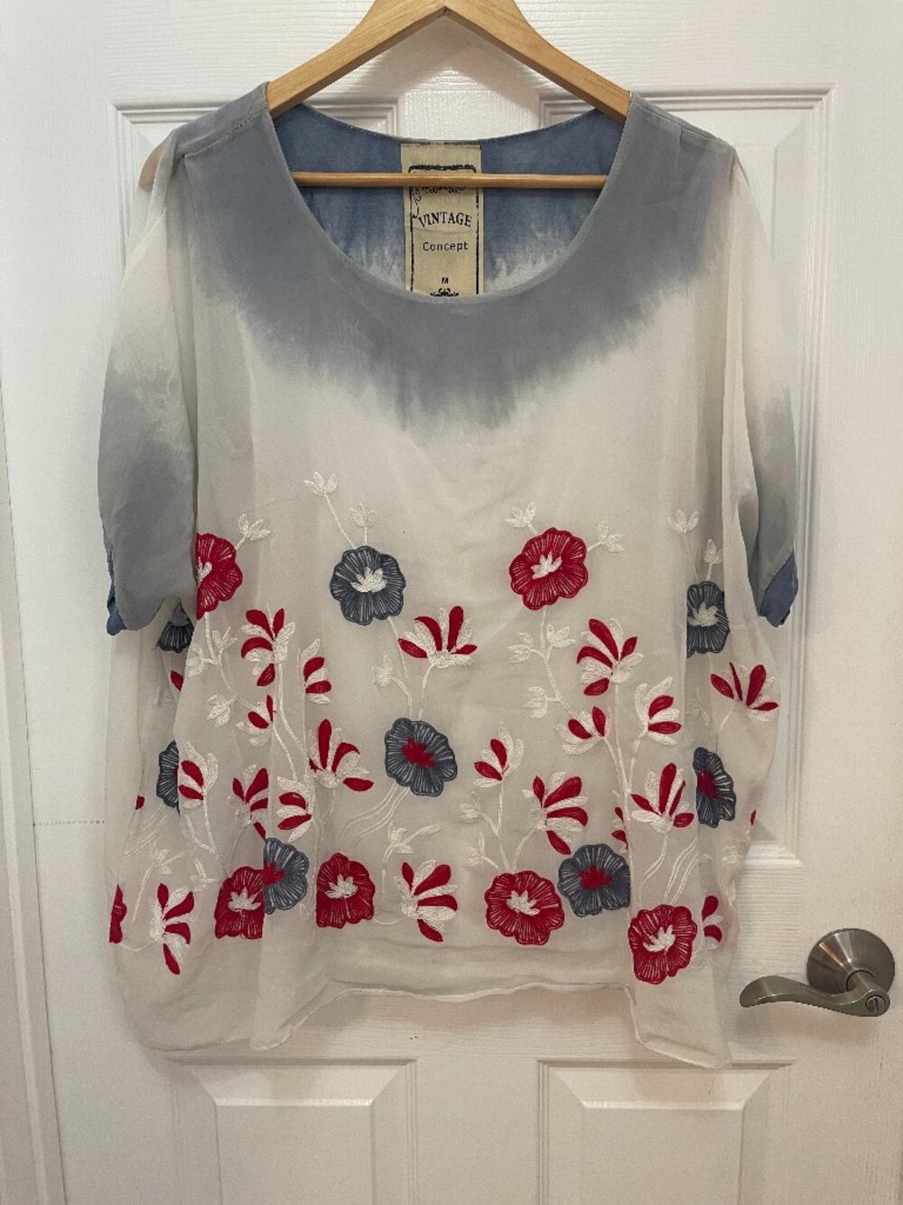 Vintage Concept Embroidered Floral Mesh Gray Dip Dye Top Size M